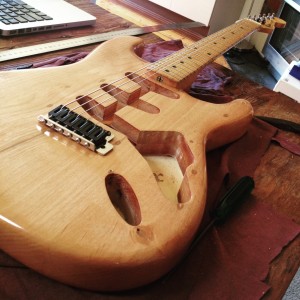 A test play while waiting for the pickguard to arrive...